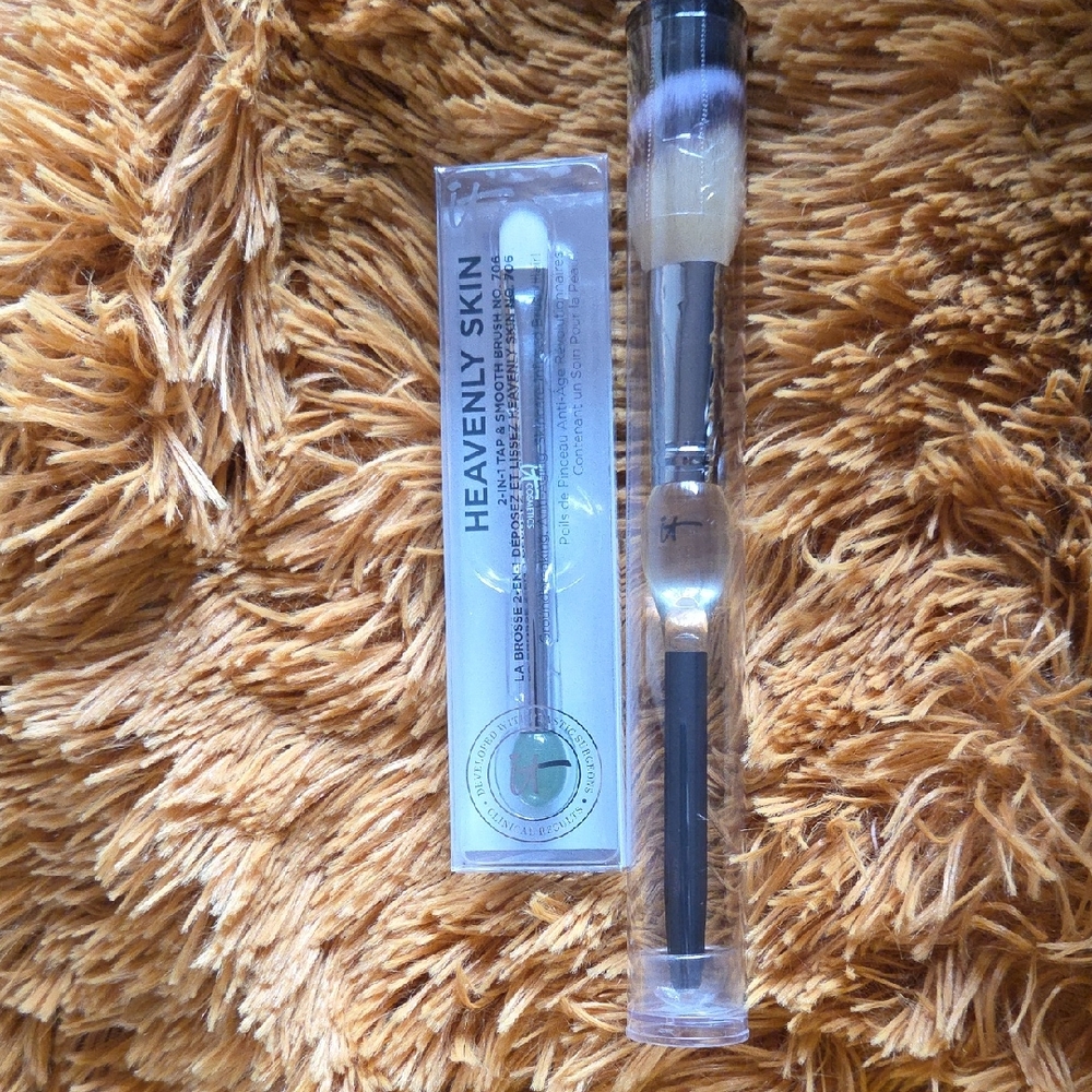 Heavenly Skin It Brush -# 706 And #4